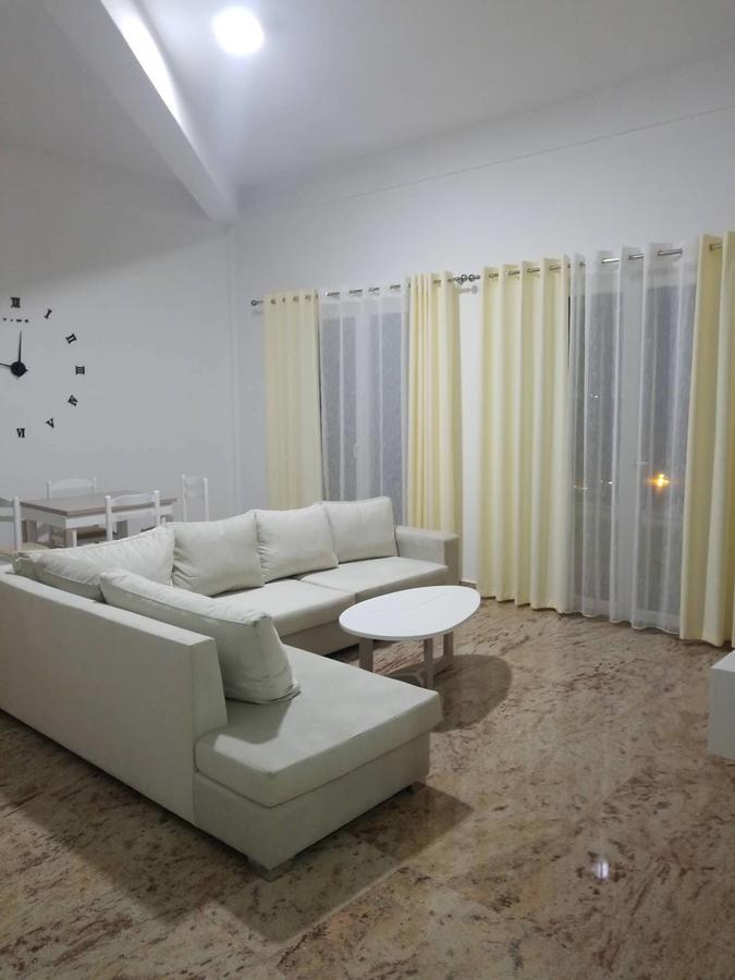 Elvin Deluxe Apartment Velipoje Ngoại thất bức ảnh