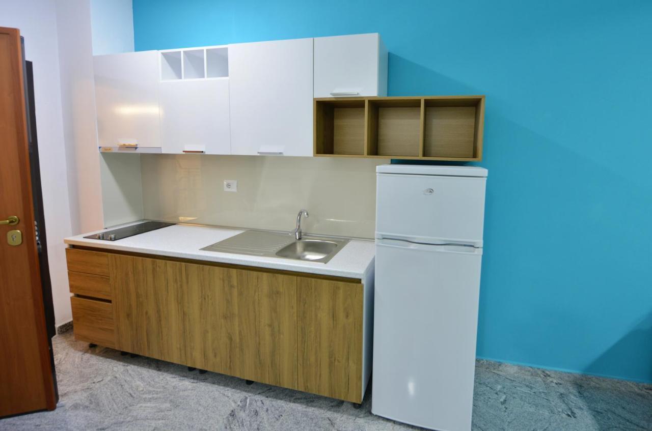 Elvin Deluxe Apartment Velipoje Ngoại thất bức ảnh